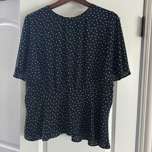 Loft flutter sleeve Polk a dot blouse